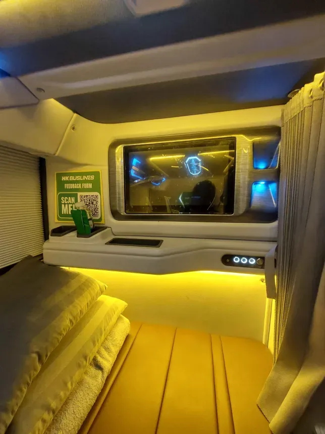Sleeper bus to Sa Pa
